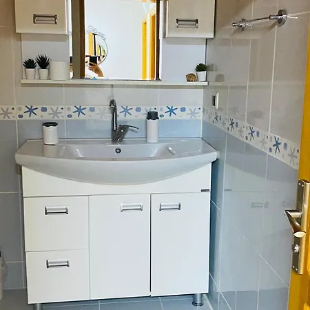 Plum Garden Βίλα