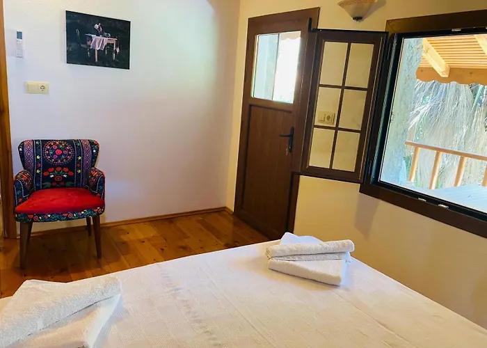 Вилла Plum Garden *