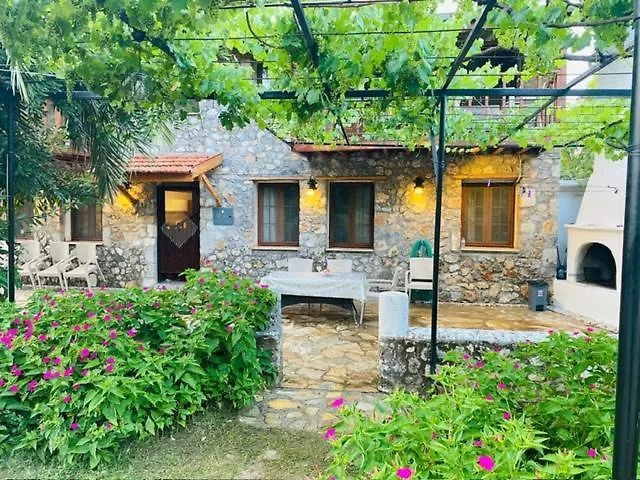 Plum Garden Vila Fethiye